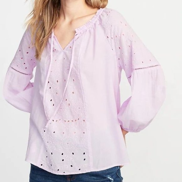 Old Navy Tops - Pink Lilac Eyelet Peasant Boho Tasle top XXL Old Navy